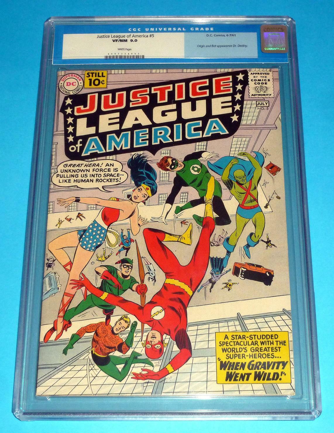 1961 JUSTICE LEAGUE OF AMERICA 5 CGC 90 White VFNM Wonder Woman Vintage Label