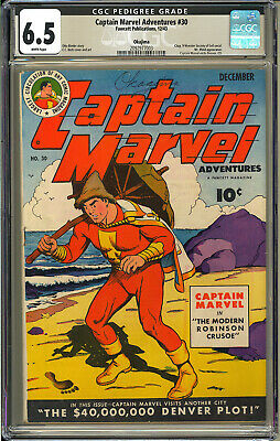 Captain Marvel Adventures 30 OKAJIMA Pedigree RARE WWII Fawcett 1944 CGC 65