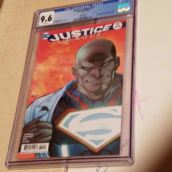 Justice League 51 New 52  Hard to Find Error Direct Edition CGC Graded 96