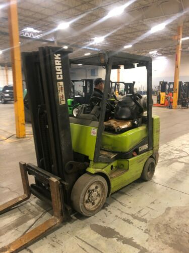 Clark CGC25 5000lb Capacity Forklift