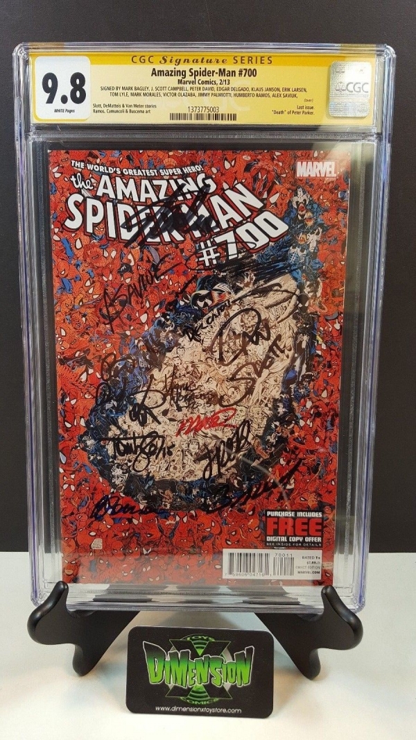 AMAZING SPIDERMAN 700 CGC SS 98 SIGNED X14 STAN LEE RAMOS SLOTT CAMPBELL 