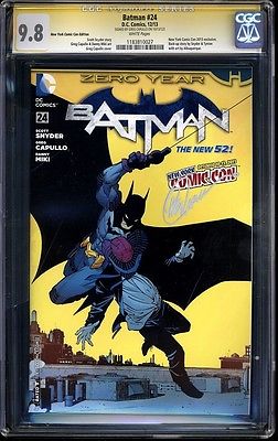 Batman 24 NYCC 2013  CGC SS 98 White Pages  Signed by Greg Capullo