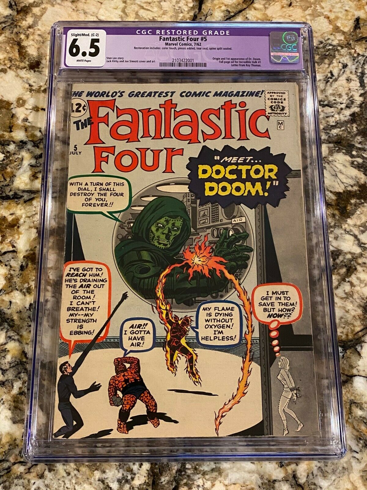 FANTASTIC FOUR 5 CGC 65 RARE WHITE PAGES 1ST DR DOOM HIGH END MEGA KEY BOOK