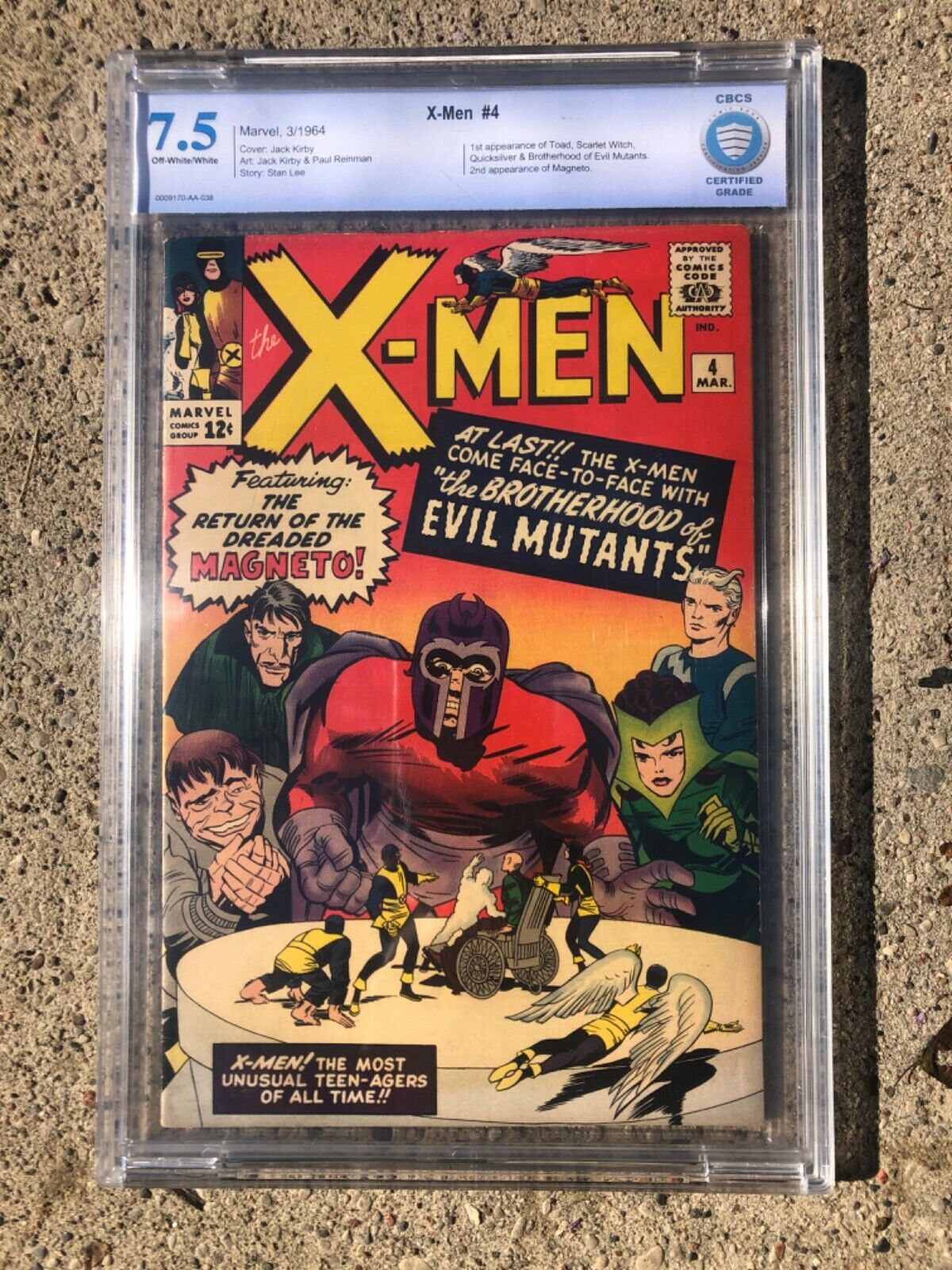 XMEN 4 CBCS 75 OWW PAGES LOOKS 80 OR BETTER CGC FIRST SCARLET WITCH