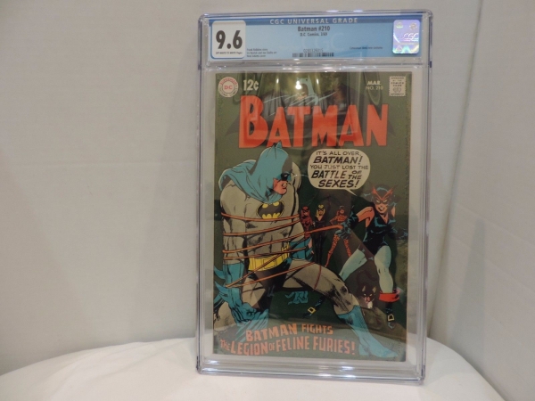 Batman 210 CGC 96 DC Comics 1969 Catwoman Dons New Costume Key Issue