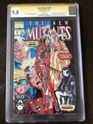New Mutants 98 CGC 98 Signed by Rob Liefeld 1st Appearance Of Deadpool