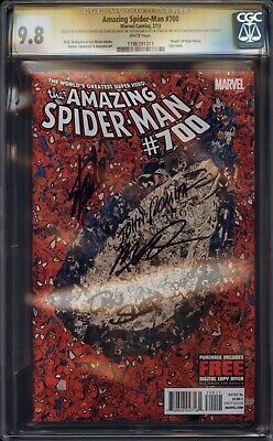 SPIDERMAN 700 CGC 98 SS STAN LEE JOHN ROMITA DAN SLOTT EDGAR DELGADO OLAZABA