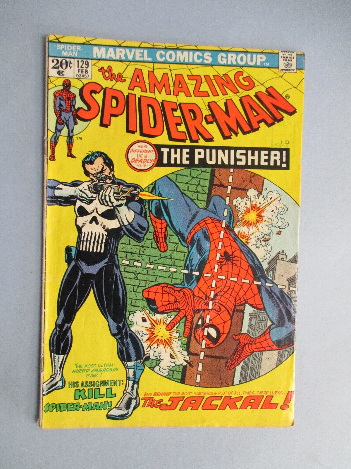 the AMAZING SPIDERMAN 129     1st app THE PUNISHER 1st app JACKAL  1974