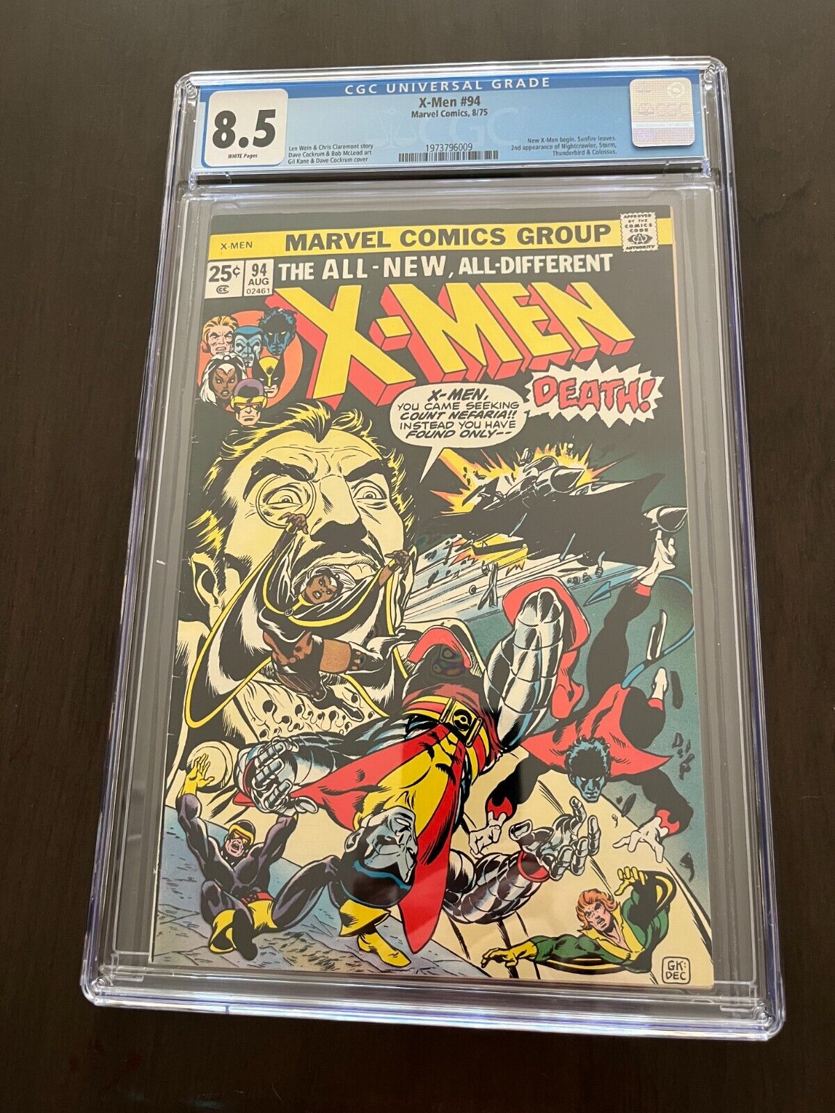 XMen  94 From 1975 New XMen Begin KEY ISSUE CGC Graded 85 Very Fine Plus