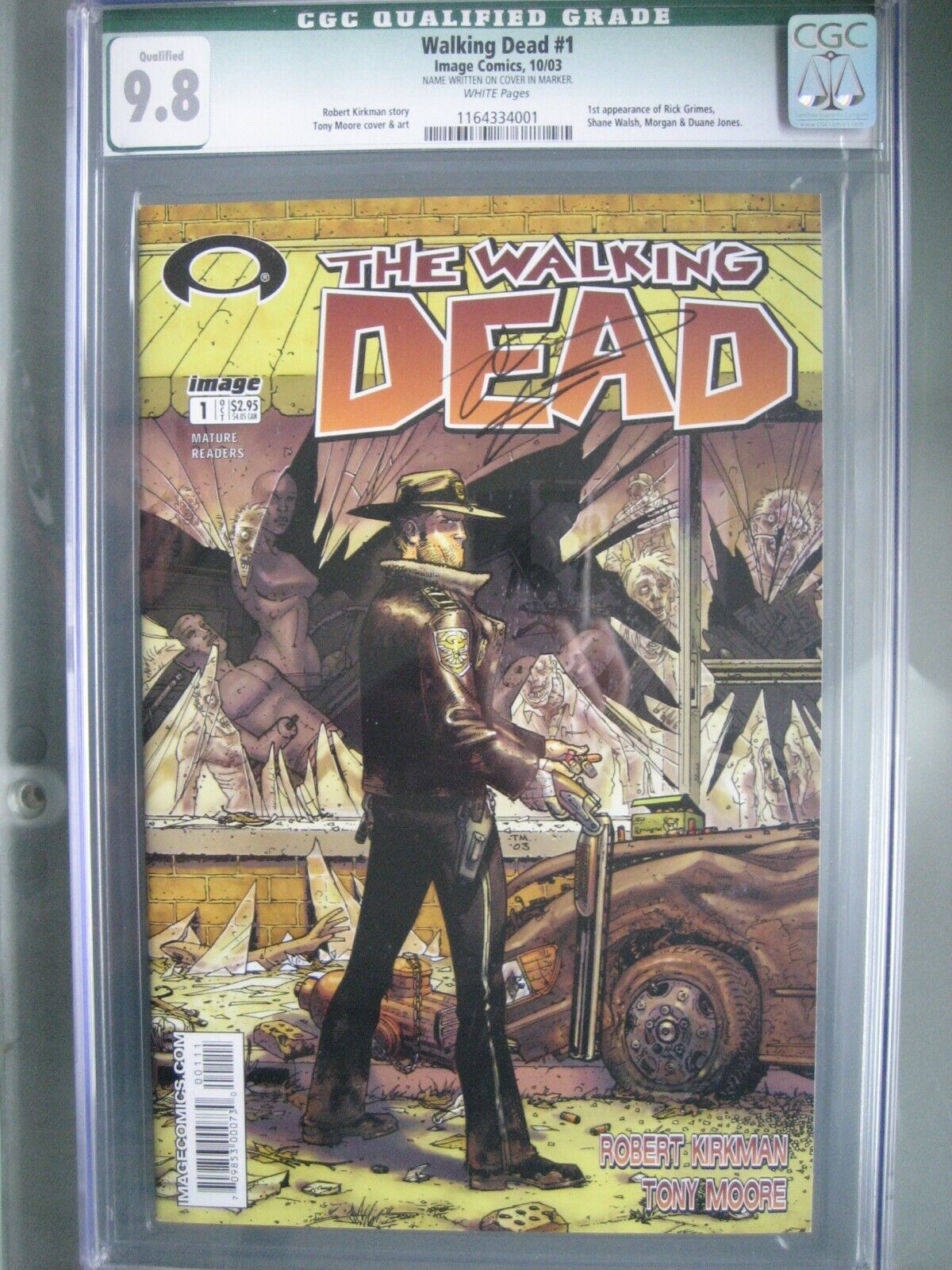 Walking Dead 1 CGC 98 WP Q Signed Robert Kirkman 1st app Rick Grimes