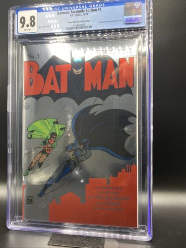 Batman 1 Silver Foil NYCC 2023 Facsimile CGC 98 Comic Mint 