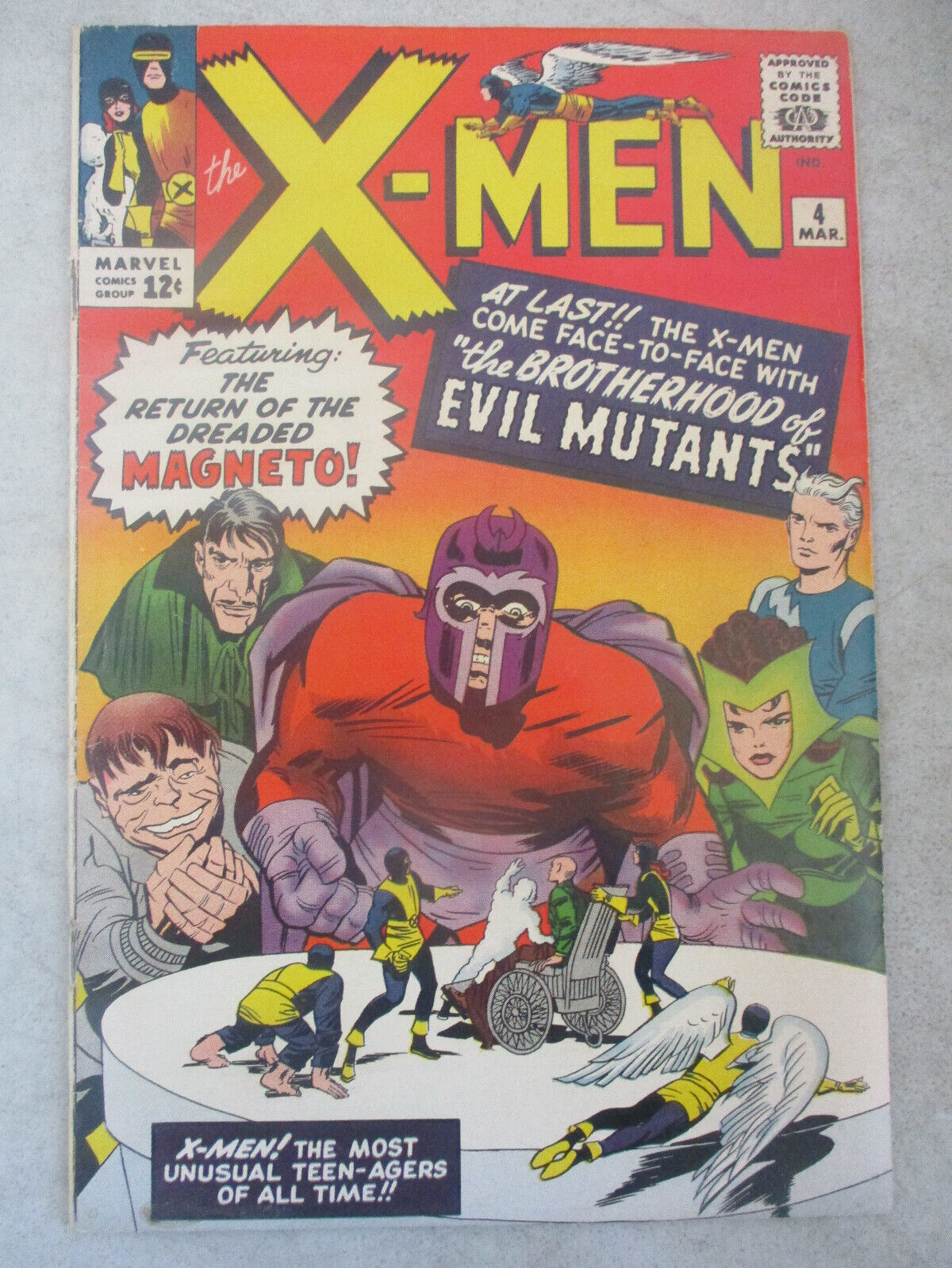 VINTAGE MARVEL COMICS XMEN 4 1ST APPEARANCE OF SCARLET WITCH AND QUICKSILVER